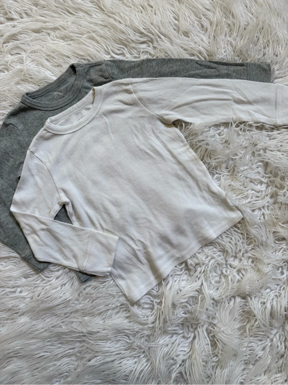 The Children's Place Long-Sleeve Waffle Thermal Tops in White and Gray